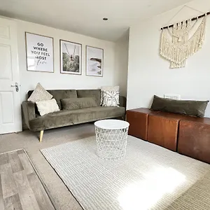 Central City Beach Pad , Brighton United Kingdom